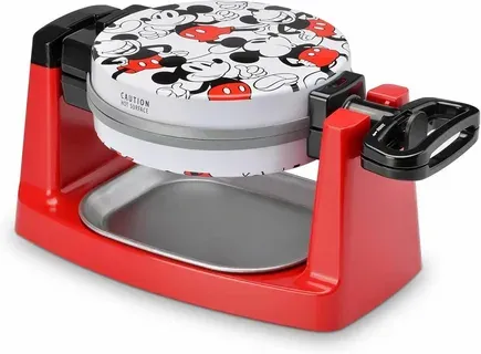 Unlock Festive Flavors with the Dash Christmas Waffle Maker